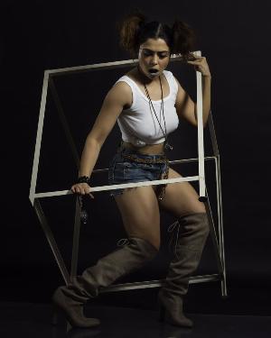 Farrah Kader Hot_87.jpg Farrah Kader Hot & Topless